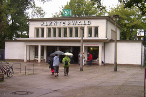 S-Bahnhof Plaenterwald